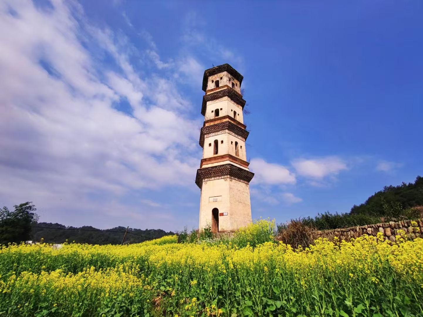 小溪村——守心的诗情之乡(图2) 微信图片_2026-03-25_184604_084.jpg