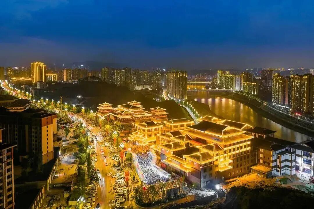 四川达州:春假研学达川|赴一场人文、自然与红色的成长之约,7大宝藏点位全攻略(图1) 四川达州:春假研学达川|赴一场人文、自然与红色的成长之约,7大宝藏点位全攻略(图1)