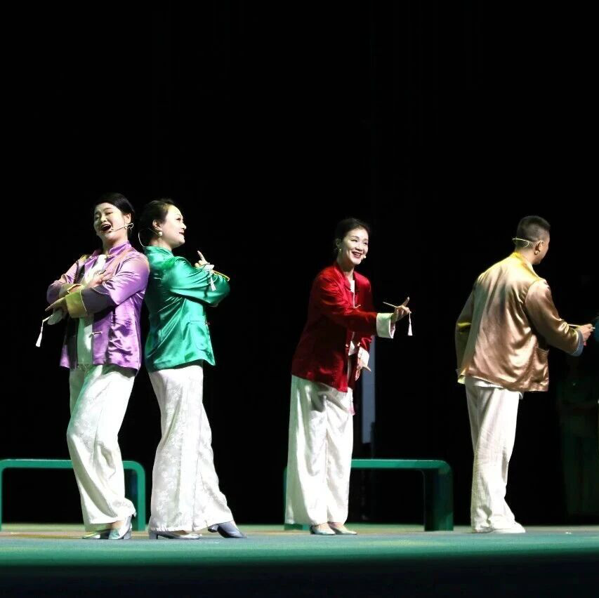 “巴蜀曲韵·艺苑薪传”川渝曲艺展演暨四川省广安市第六届曲艺交流月在岳池县开幕(图4) 4.png