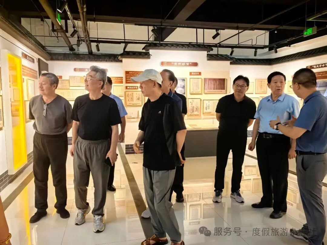 徽州文书:从故纸堆到世界记忆的千年跨越(图7) 徽州文书:从故纸堆到世界记忆的千年跨越(图7)