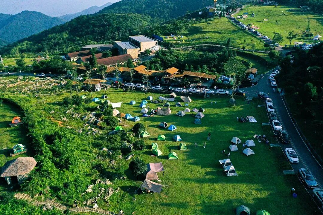 清凉大巴山｜今日立秋，赴大竹高山露营，接住秋天的第一份温柔晚风(图2)
