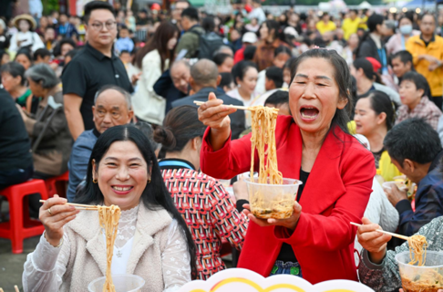 打卡不停、好戏不断!四川广安交出亮眼国庆文旅答卷(图8) 打卡不停、好戏不断!四川广安交出亮眼国庆文旅答卷(图8)