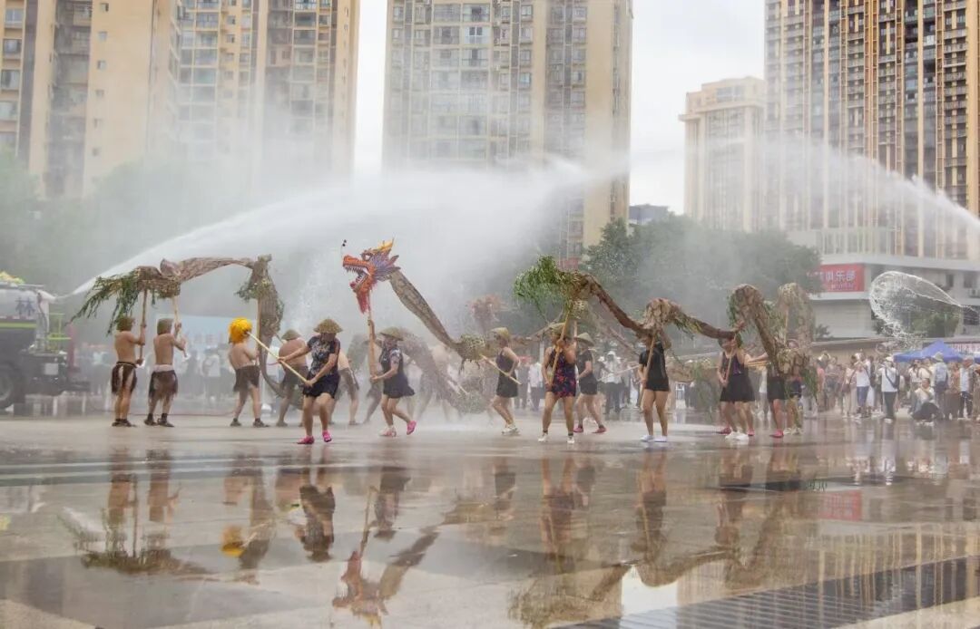 四川达州:非遗专栏:耍水龙(图4) 640 (1).jpg